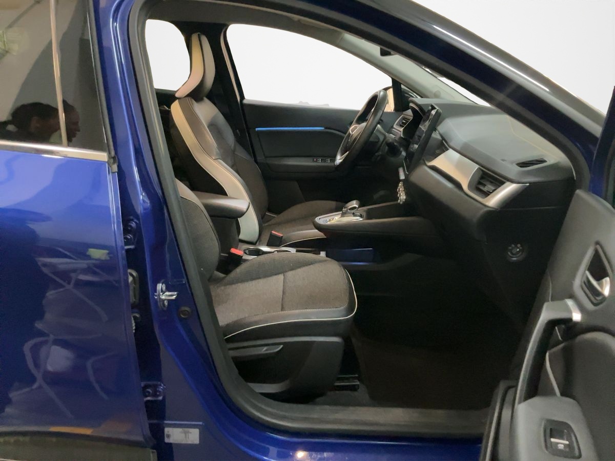 Renault Capture 1.6 Hybrid E-Tech Techno Automatic 2023 - 12