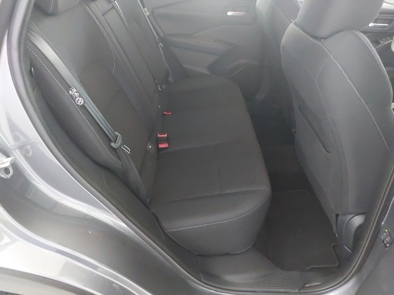 Nissan Qasqhai 1.3 DIG-T Mild-hybrid Business Edition Automatic 2022 - 10