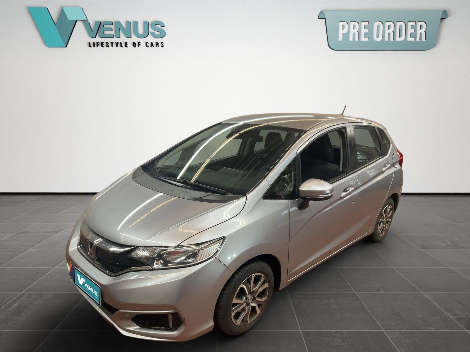 Honda Jazz 1.3 i-VTEC Trend Automatic 2018 - 
