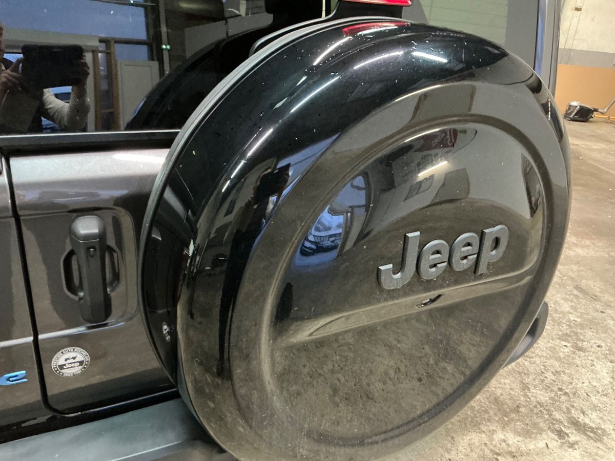 Jeep Wrangler Unlimited 2.0 4xe Plug-in Hybrid First Edition Automatic 2021 - 12