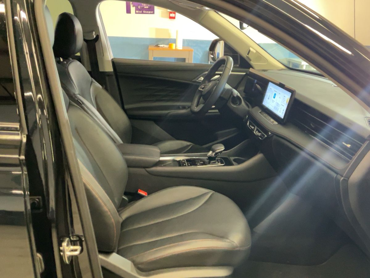 MG EHS T-GDI Plug-In Hybrid Luxury Automatic 2025 - 10