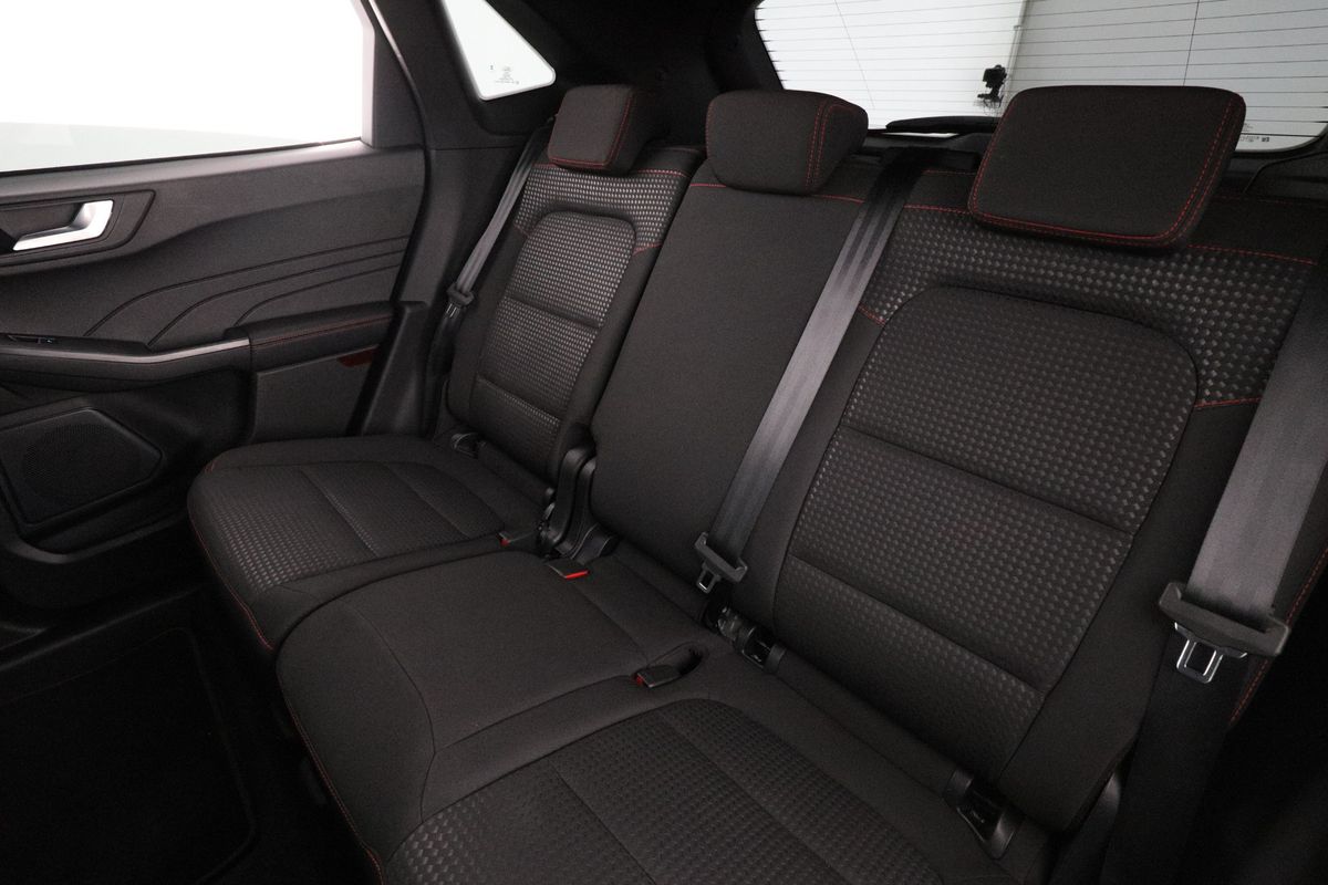 Ford Kuga 2.5 Hybrid ST-Line Automatic 2023 - 9