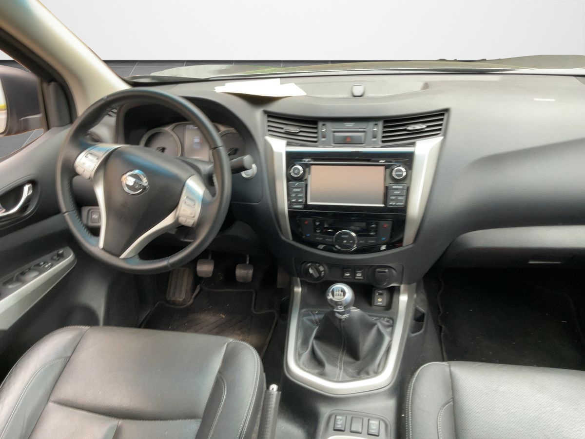 Nissan Navara NP-300 2.3 DCI N-Guard Double-Cabin 4x4 Diesel Automatic 2019 - 8