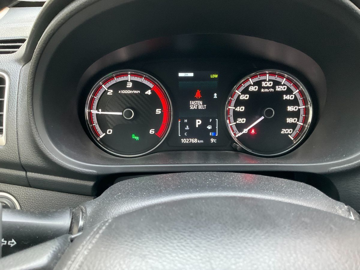 Mitsubishi L200 2.2 DI-D Intense Double-Cabin 4x4 Diesel Automatic 2020 - 7