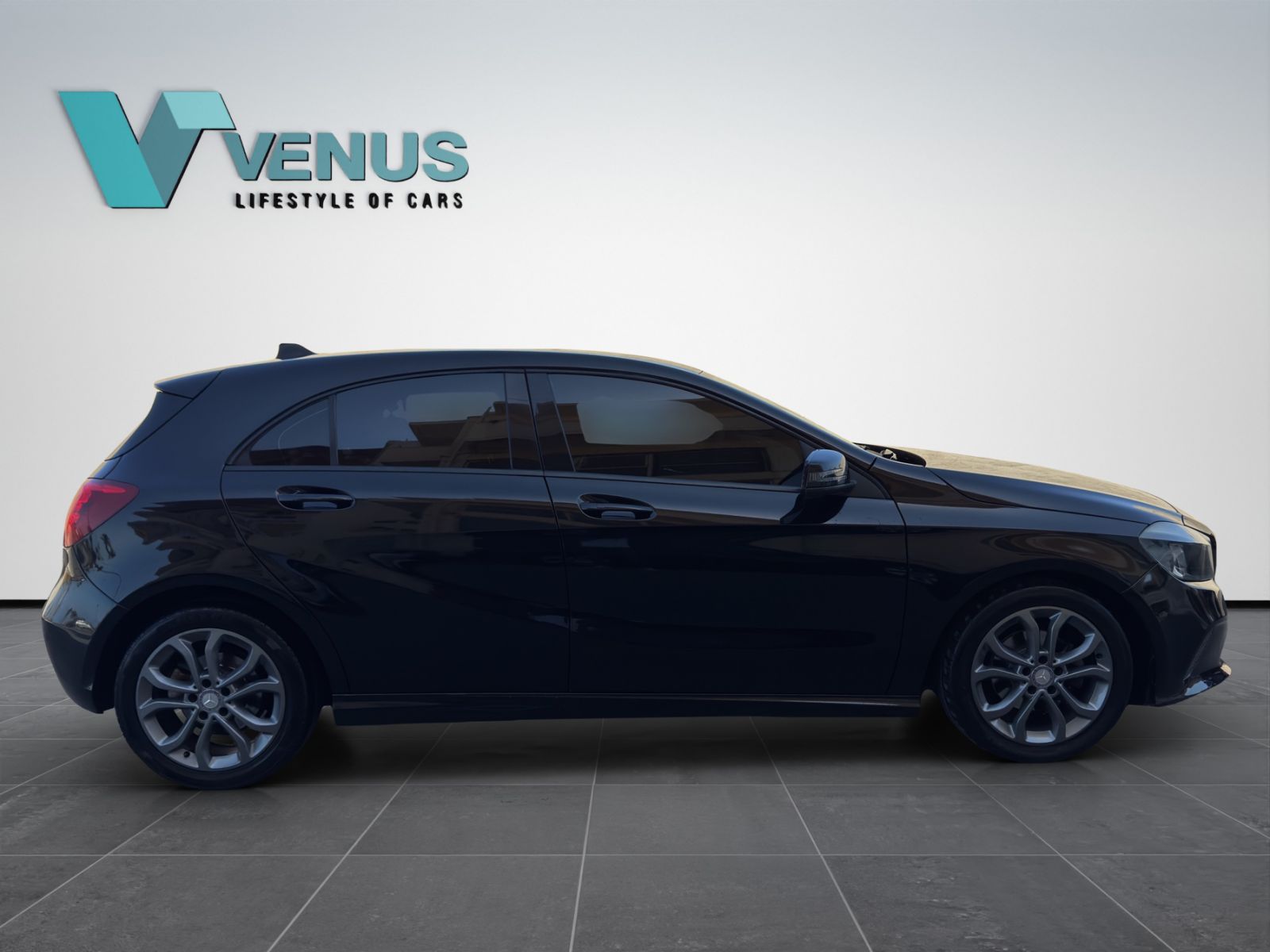 Mercedes-Benz A180 CDI Urban Diesel 2016 - 7