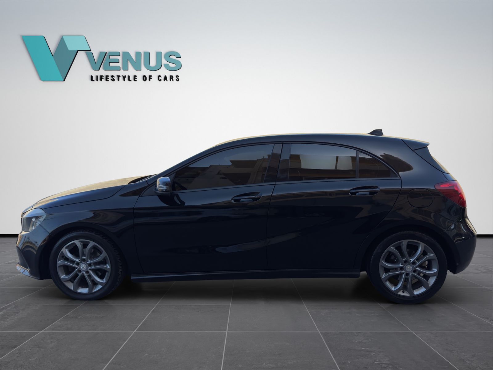 Mercedes-Benz A180 CDI Urban Diesel 2016 - 8