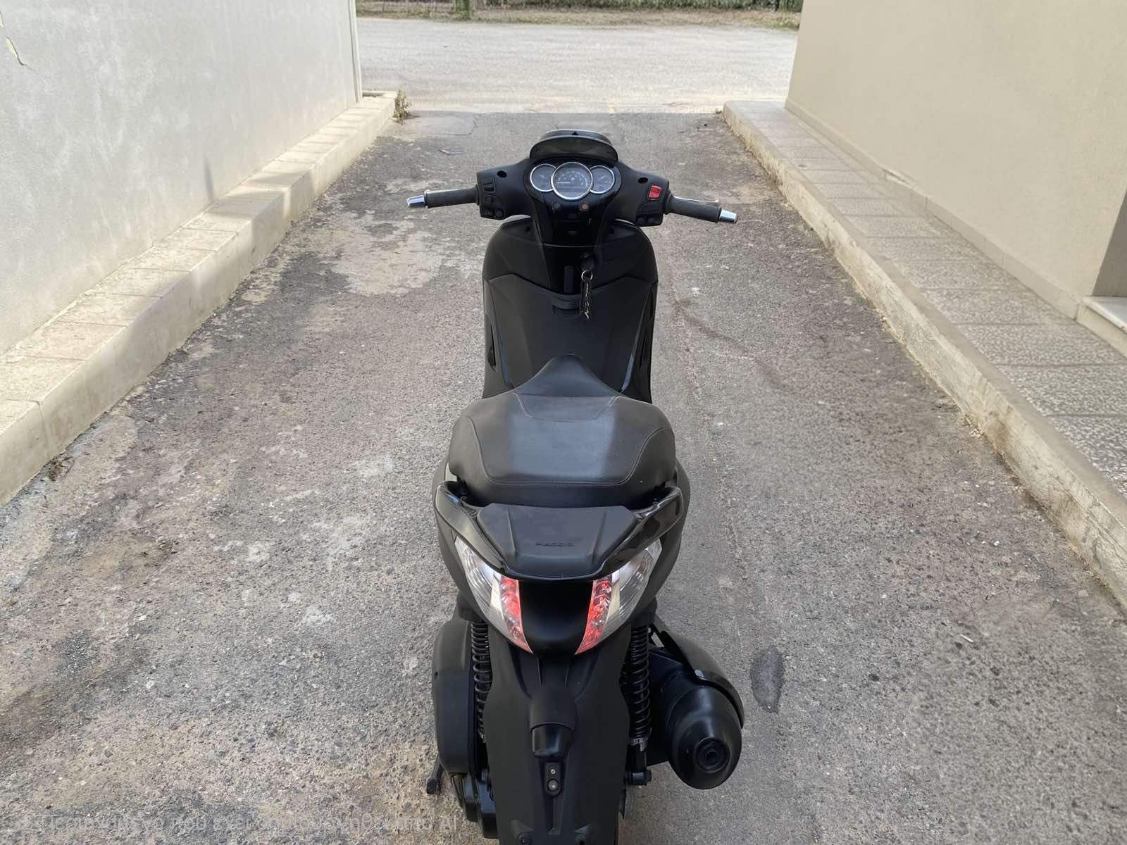 Piaggio Beverly 300 Police 2019 - 5